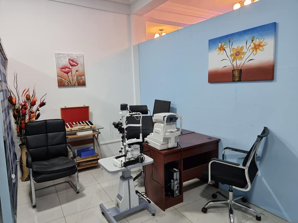 hospital image 0: DelcieloTakoradi-1