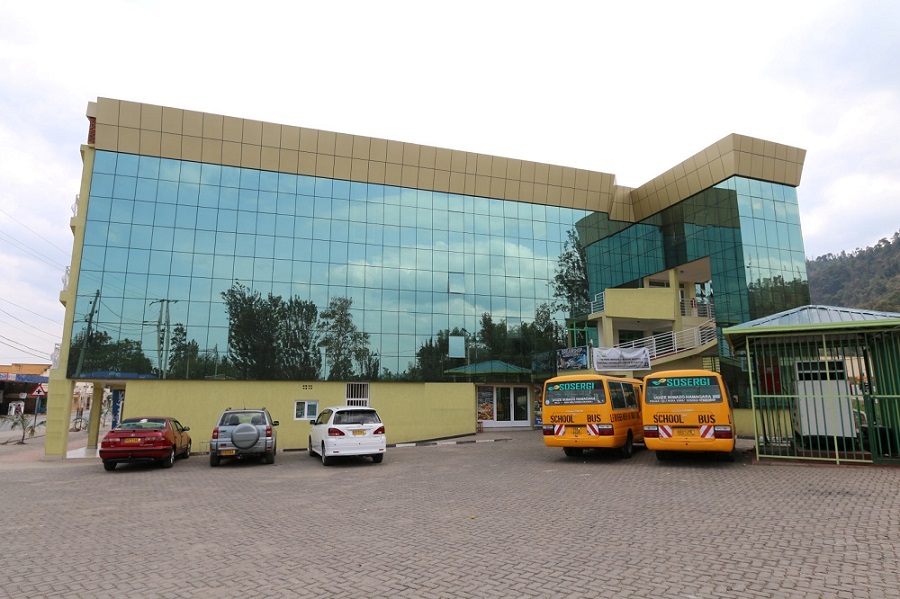 hospital image 0: Kigali-LaCroix-1