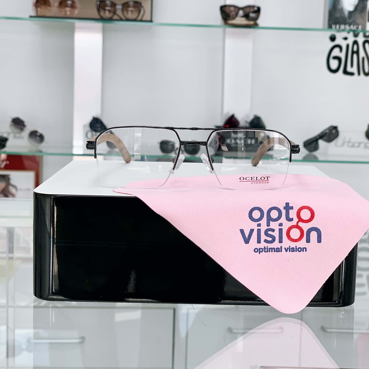 hospital image 0: Opto-1